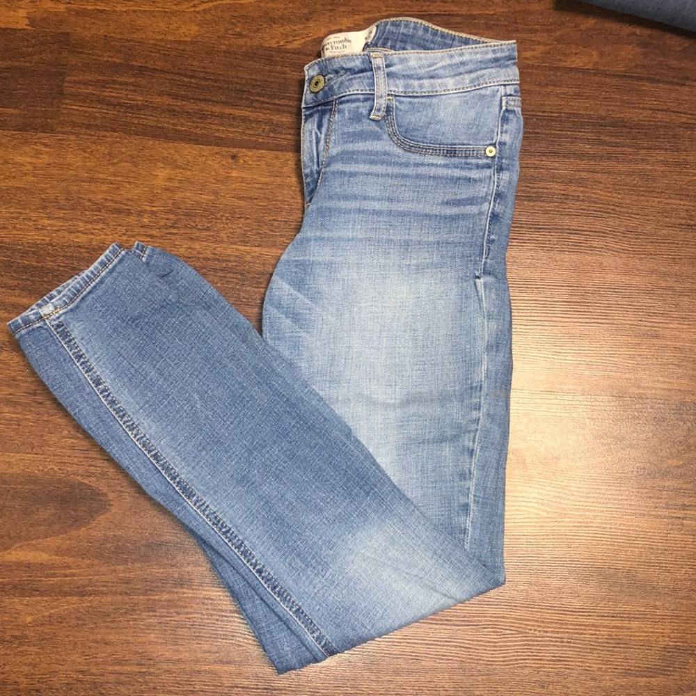 Abercrombie & Fitch jeans